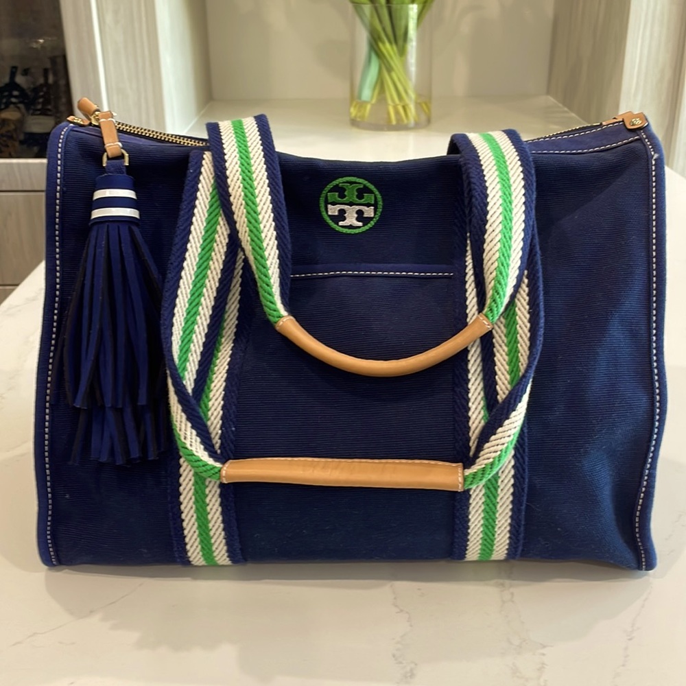 Tory Burch navy/green/white weekend bay.